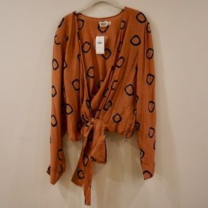 NORBLACKNORWHITE Wrap Shirt